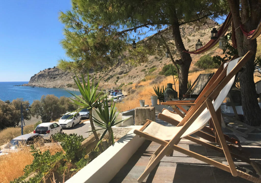 Work exchange in Greece: Help us and Enjoy the Incredible Greece! 🌿