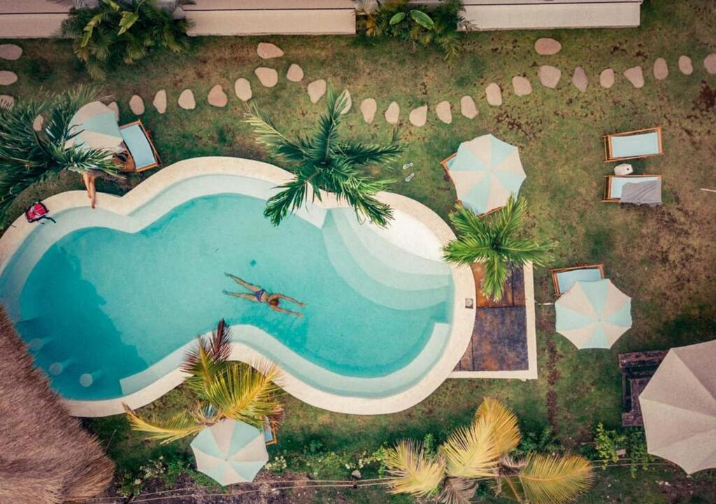 Intercâmbio de Trabalho Indonésia Mural Painter needed!